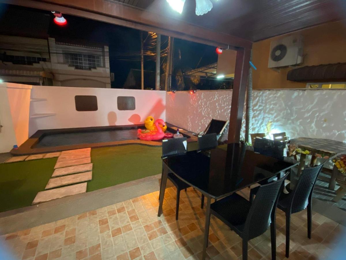 Kartar Pool Villa