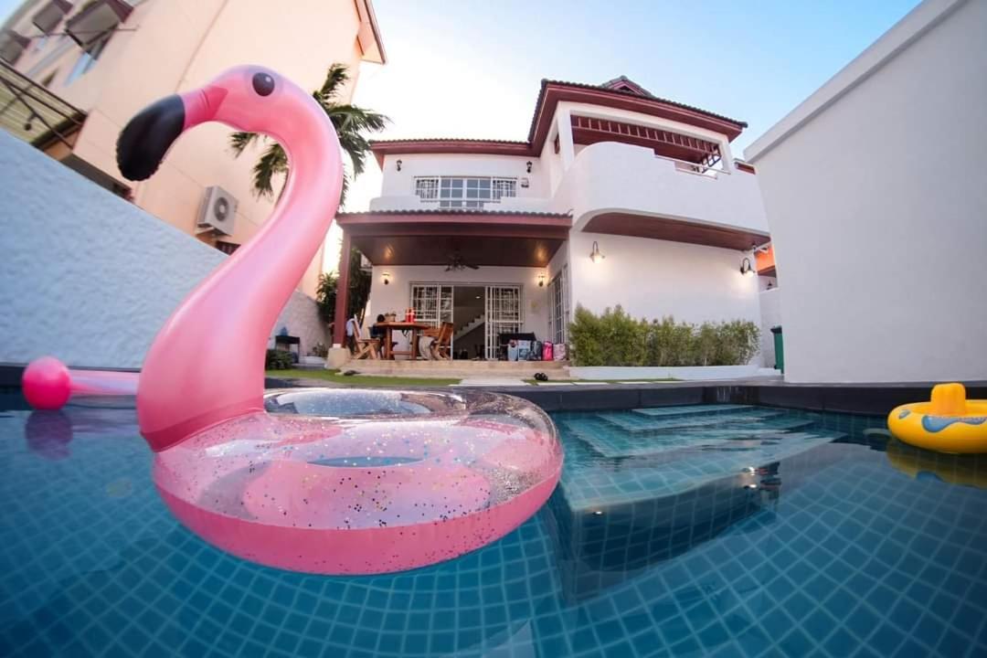 Kartar Pool * Pattaya