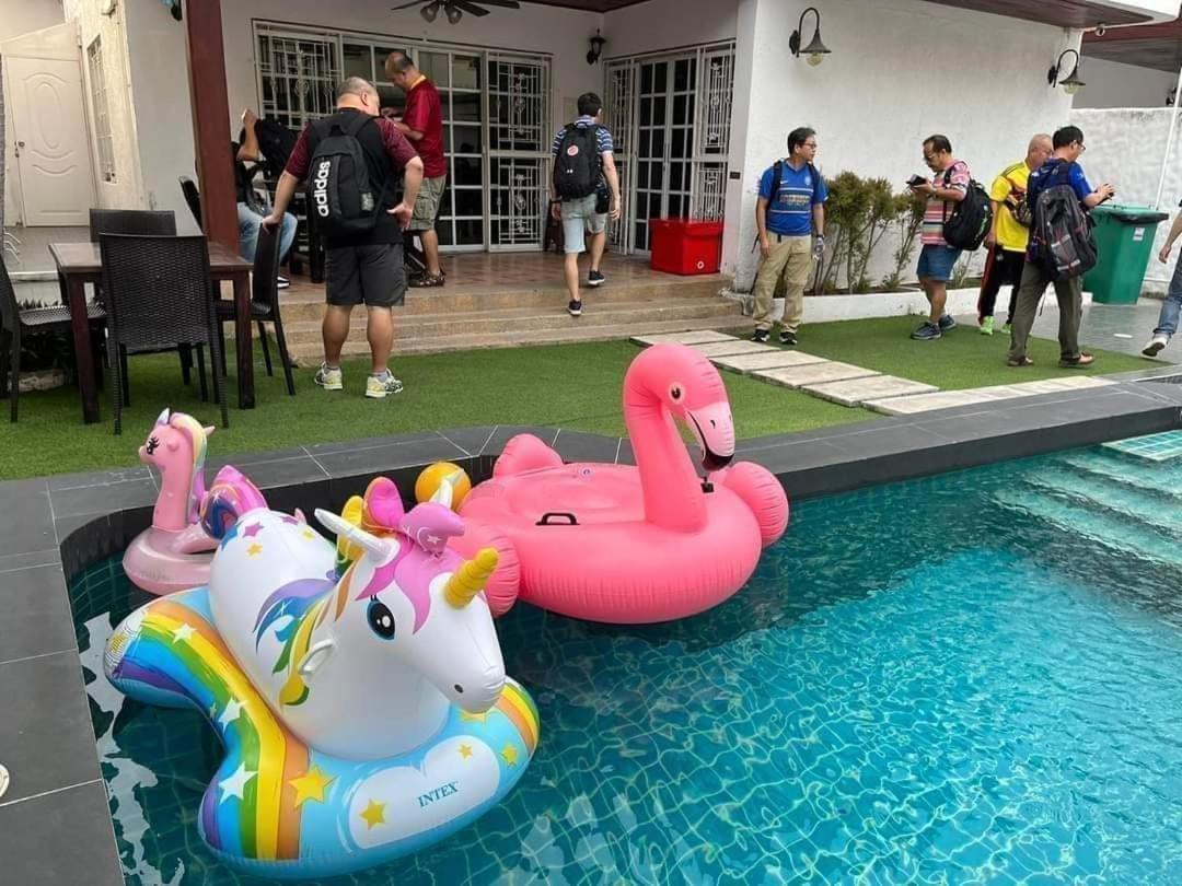 Villa Kartar Pool